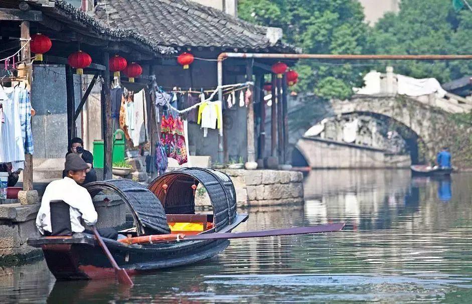 张幼仪：徐志摩前妻，被徐志摩骂“土包子”，却为他生了两个儿子